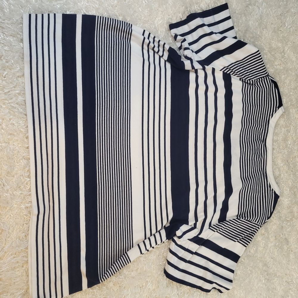 Croft & Barrow Women's Blouse, Stripes, Blue & White, 3X - Picture 5 of 7